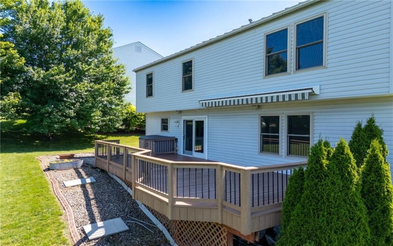 1342 Morgan Cir, Canonsburg, 15317, 4 Bedrooms Bedrooms, 11 Rooms Rooms,2.2 BathroomsBathrooms,Residential,For Sale,Morgan Cir,1761670