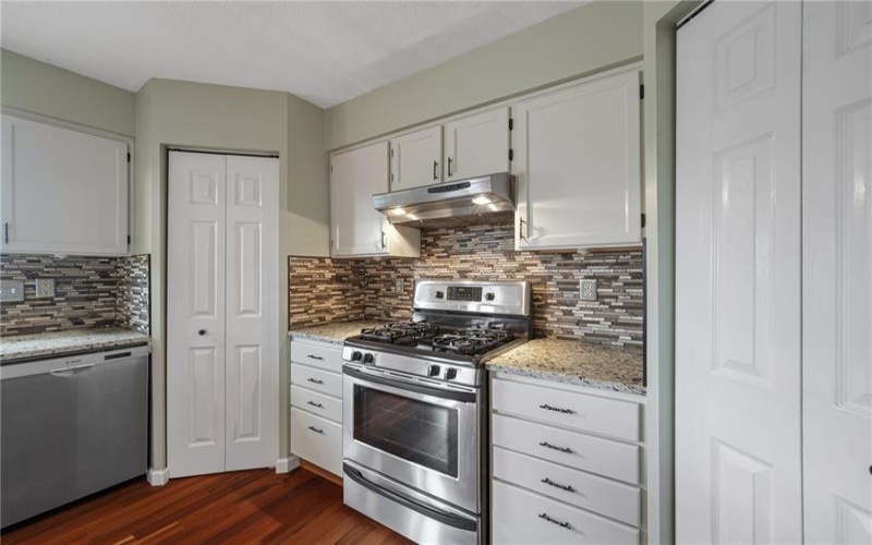 1342 Morgan Cir, Canonsburg, 15317, 4 Bedrooms Bedrooms, 11 Rooms Rooms,2.2 BathroomsBathrooms,Residential,For Sale,Morgan Cir,1761670