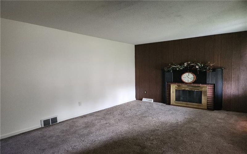 120 REED AVENUE, Belle Vernon, 15012, 3 Bedrooms Bedrooms, 7 Rooms Rooms,1 BathroomBathrooms,Residential,For Sale,REED AVENUE,1764447