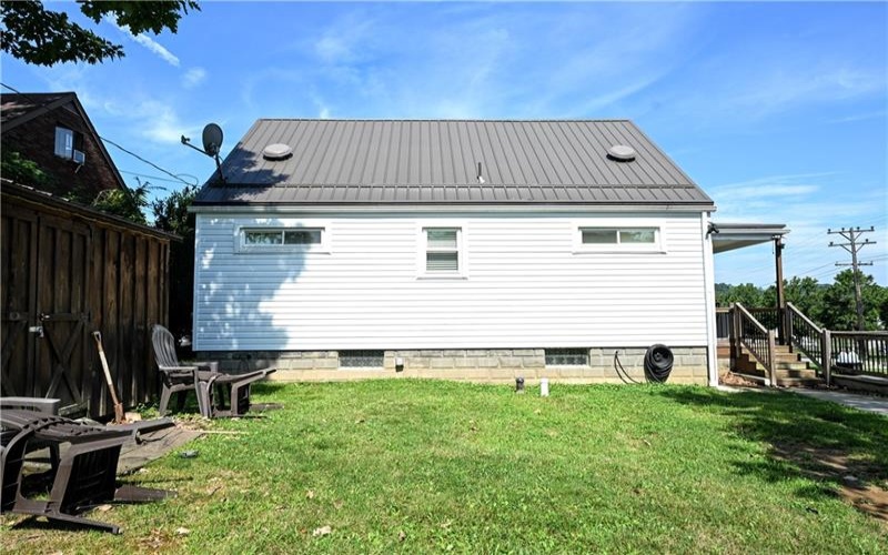 120 REED AVENUE, Belle Vernon, 15012, 3 Bedrooms Bedrooms, 7 Rooms Rooms,1 BathroomBathrooms,Residential,For Sale,REED AVENUE,1764447