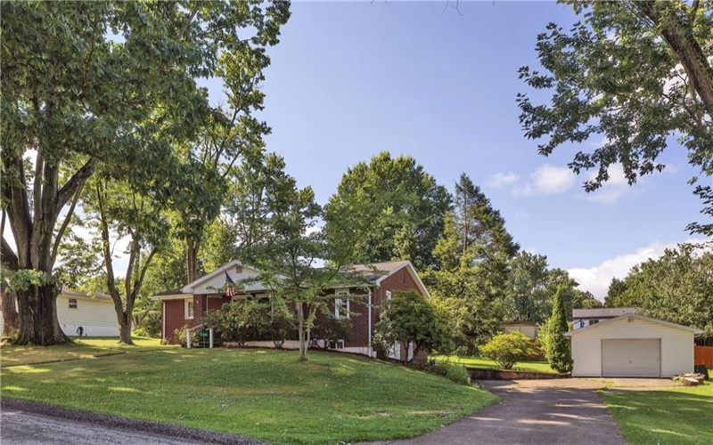 108 Fairview Street, Delmont, 15626, 3 Bedrooms Bedrooms, 8 Rooms Rooms,2 BathroomsBathrooms,Residential,For Sale,Fairview Street,1768373
