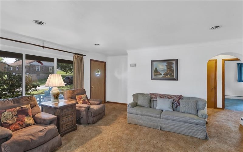 108 Fairview Street, Delmont, 15626, 3 Bedrooms Bedrooms, 8 Rooms Rooms,2 BathroomsBathrooms,Residential,For Sale,Fairview Street,1768373