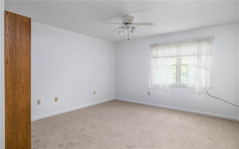 820 S Main St, Washington, 15301, 2 Bedrooms Bedrooms, 5 Rooms Rooms,2 BathroomsBathrooms,Residential,For Sale,S Main St,1768480