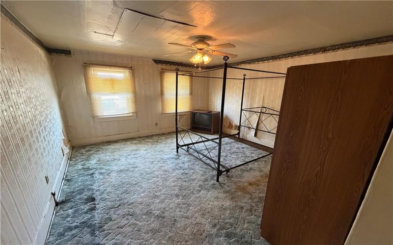 401 2nd St, Vestaburg, 15368, 2 Bedrooms Bedrooms, ,1 BathroomBathrooms,Residential,For Sale,2nd St,1768486