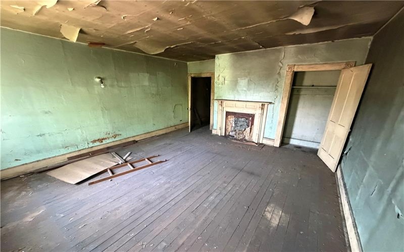 401 2nd St, Vestaburg, 15368, 2 Bedrooms Bedrooms, ,1 BathroomBathrooms,Residential,For Sale,2nd St,1768486