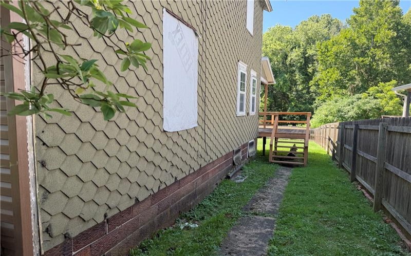 401 2nd St, Vestaburg, 15368, 2 Bedrooms Bedrooms, ,1 BathroomBathrooms,Residential,For Sale,2nd St,1768486