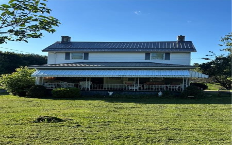 136 Hatfield Rd, Smock, 15480, 4 Bedrooms Bedrooms, 8 Rooms Rooms,2.1 BathroomsBathrooms,Residential,For Sale,Hatfield Rd,1768497