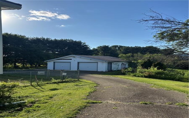 136 Hatfield Rd, Smock, 15480, 4 Bedrooms Bedrooms, 8 Rooms Rooms,2.1 BathroomsBathrooms,Residential,For Sale,Hatfield Rd,1768497
