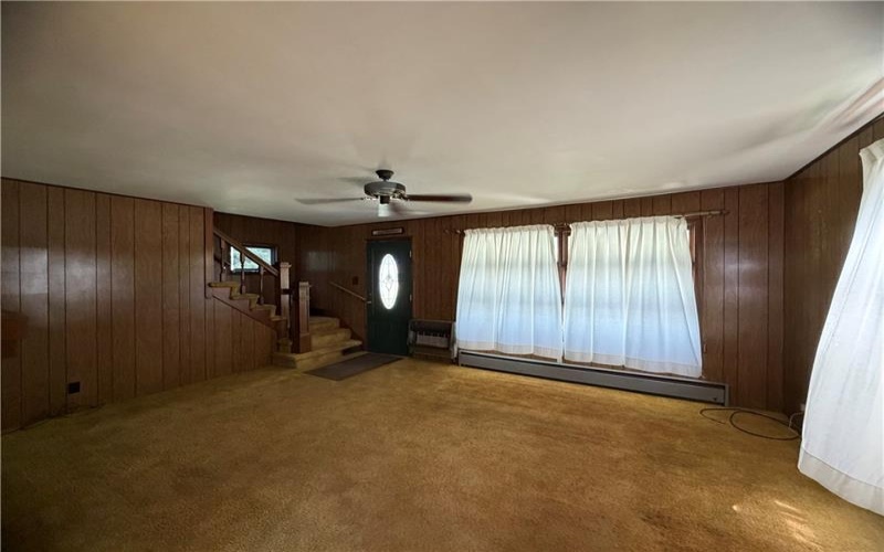 1022 Mapletown Road, Greensboro, 15338, 3 Bedrooms Bedrooms, 7 Rooms Rooms,1.1 BathroomsBathrooms,Residential,For Sale,Mapletown Road,1768591