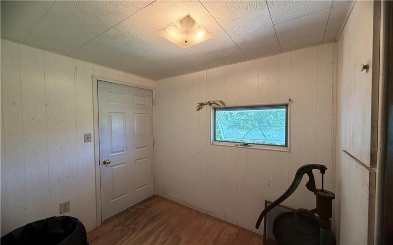 1022 Mapletown Road, Greensboro, 15338, 3 Bedrooms Bedrooms, 7 Rooms Rooms,1.1 BathroomsBathrooms,Residential,For Sale,Mapletown Road,1768591