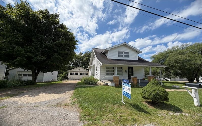 1022 Mapletown Road, Greensboro, 15338, 3 Bedrooms Bedrooms, 7 Rooms Rooms,1.1 BathroomsBathrooms,Residential,For Sale,Mapletown Road,1768591