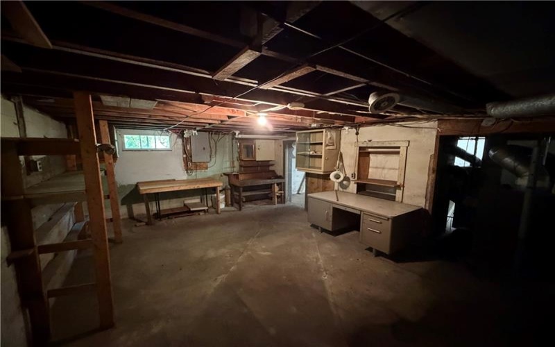 1022 Mapletown Road, Greensboro, 15338, 3 Bedrooms Bedrooms, 7 Rooms Rooms,1.1 BathroomsBathrooms,Residential,For Sale,Mapletown Road,1768591
