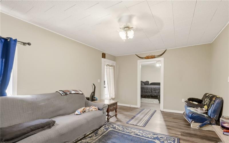 214 Vine St, Mount Pleasant, 15666, 2 Bedrooms Bedrooms, ,1.1 BathroomsBathrooms,Residential,For Sale,Vine St,1768604