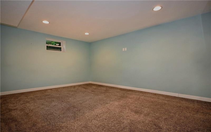 382 Fry Hollow, Hunker, 15639, 3 Bedroom Bedrooms, ,2 BathroomBathrooms,Residential,For Sale,Fry Hollow,1768605