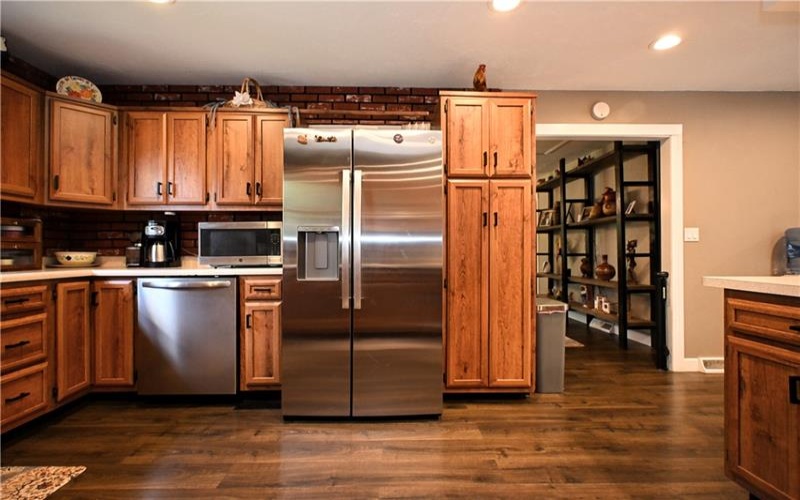 382 Fry Hollow, Hunker, 15639, 3 Bedroom Bedrooms, ,2 BathroomBathrooms,Residential,For Sale,Fry Hollow,1768605