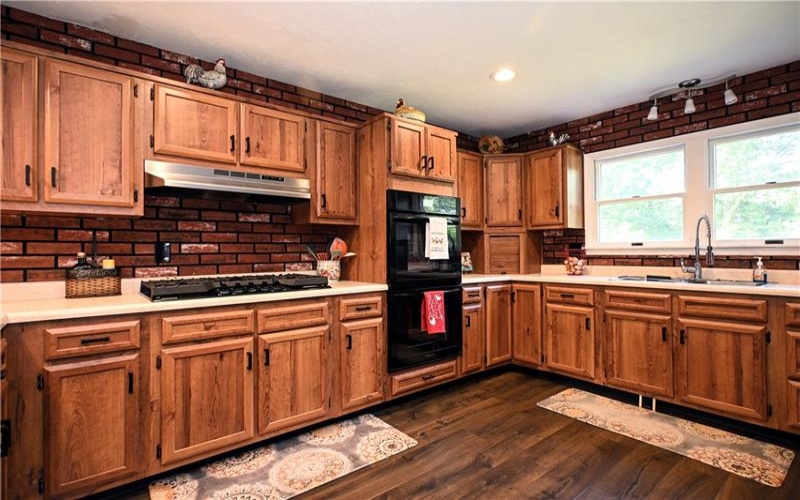 382 Fry Hollow, Hunker, 15639, 3 Bedroom Bedrooms, ,2 BathroomBathrooms,Residential,For Sale,Fry Hollow,1768605