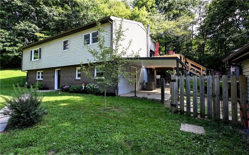 382 Fry Hollow, Hunker, 15639, 3 Bedroom Bedrooms, ,2 BathroomBathrooms,Residential,For Sale,Fry Hollow,1768605