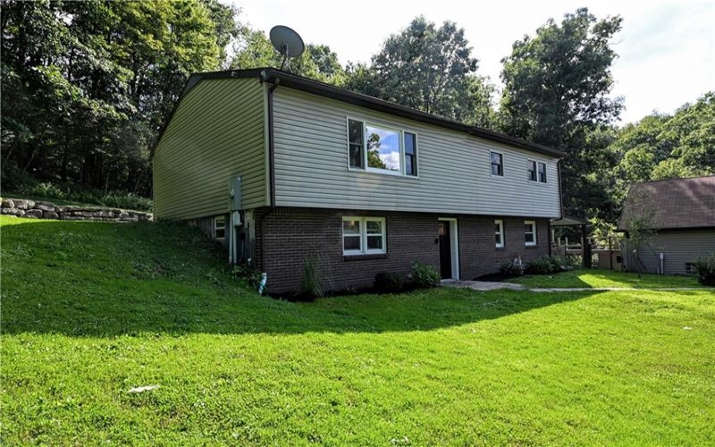 382 Fry Hollow, Hunker, 15639, 3 Bedroom Bedrooms, ,2 BathroomBathrooms,Residential,For Sale,Fry Hollow,1768605