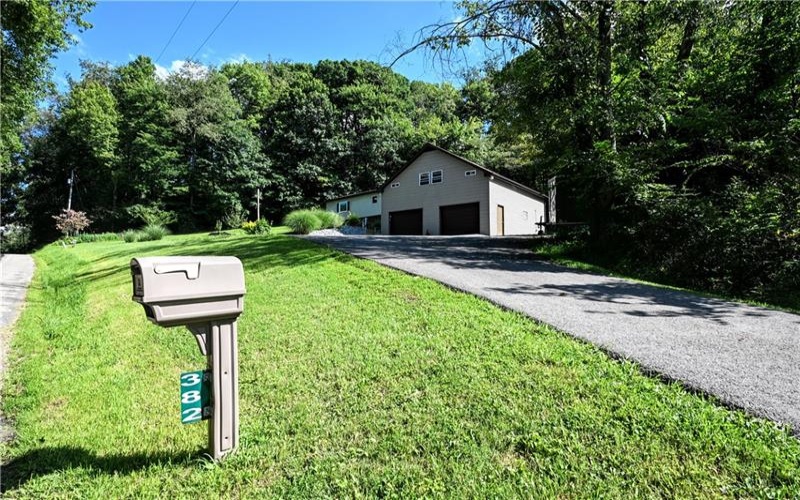 382 Fry Hollow, Hunker, 15639, 3 Bedroom Bedrooms, ,2 BathroomBathrooms,Residential,For Sale,Fry Hollow,1768605