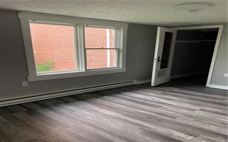 308-310 Pittsburgh, Connellsville, 15425, 2 Bedrooms Bedrooms, ,1 BathroomBathrooms,Lease,For Rent,Pittsburgh,1768622