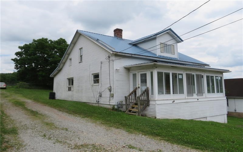 26 Campbell Dr, Avella, 15312, 3 Bedrooms Bedrooms, ,1.1 BathroomsBathrooms,Residential,For Sale,Campbell Dr,1768630