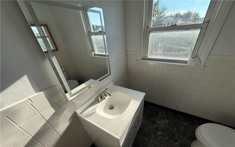1218 Woodmont Ave, New Kensington, 15068, 3 Bedroom Bedrooms, ,1 BathroomBathrooms,Residential,For Sale,Woodmont Ave,1768639