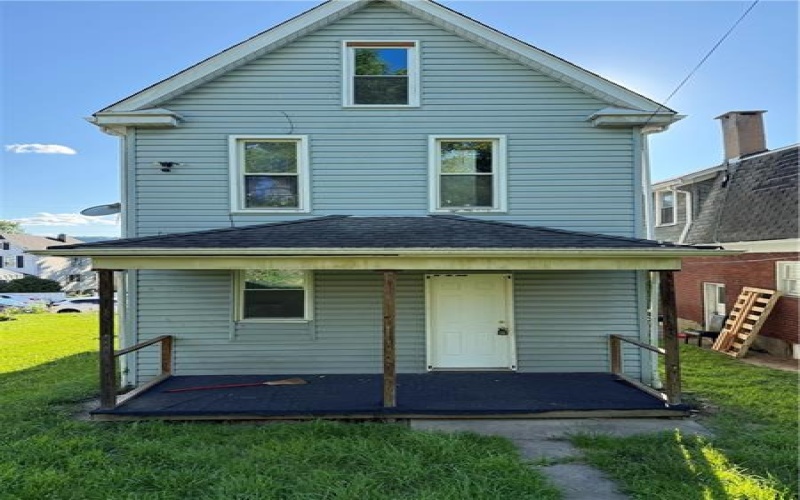 1218 Woodmont Ave, New Kensington, 15068, 3 Bedroom Bedrooms, ,1 BathroomBathrooms,Residential,For Sale,Woodmont Ave,1768639