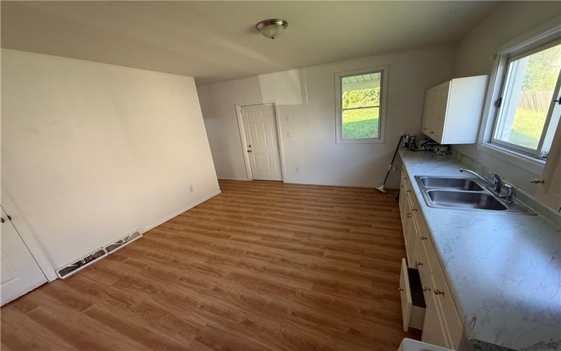 1218 Woodmont Ave, New Kensington, 15068, 3 Bedroom Bedrooms, ,1 BathroomBathrooms,Residential,For Sale,Woodmont Ave,1768639