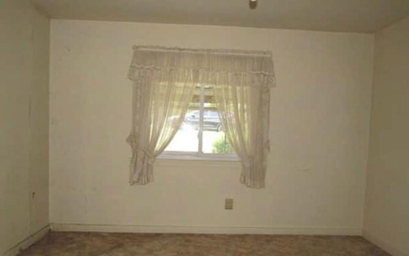 2345 Locust St, Greensburg, 15601, 4 Bedrooms Bedrooms, 6 Rooms Rooms,2 BathroomsBathrooms,Residential,For Sale,Locust St,1768655