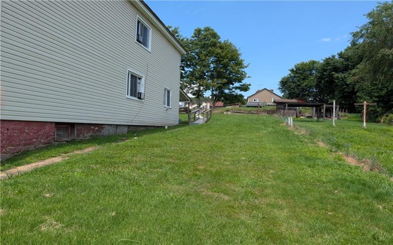 309 1st St, Vestaburg, 15368, 6 Bedrooms Bedrooms, 9 Rooms Rooms,2 BathroomsBathrooms,Residential,For Sale,1st St,1768658