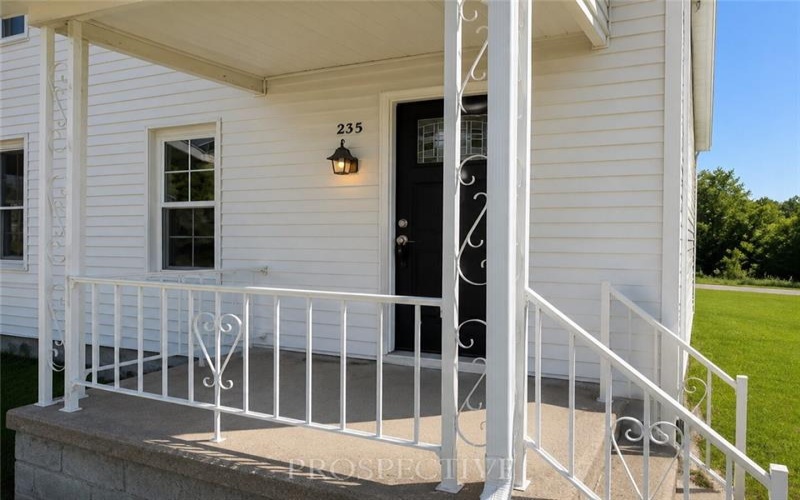 235 Jefferson Ave, Uniontown, 15472, 2 Bedrooms Bedrooms, ,1 BathroomBathrooms,Residential,For Sale,Jefferson Ave,1768691