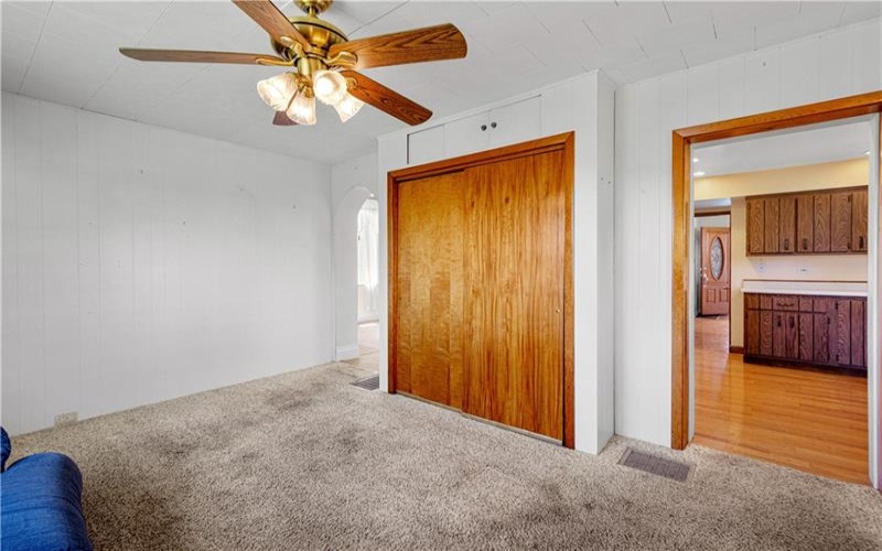 212 Center Ave, Mc Donald, 15057, 3 Bedrooms Bedrooms, 9 Rooms Rooms,1.1 BathroomsBathrooms,Residential,For Sale,Center Ave,1768404