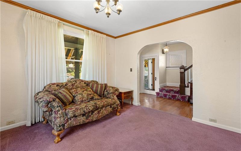 212 Center Ave, Mc Donald, 15057, 3 Bedrooms Bedrooms, 9 Rooms Rooms,1.1 BathroomsBathrooms,Residential,For Sale,Center Ave,1768404