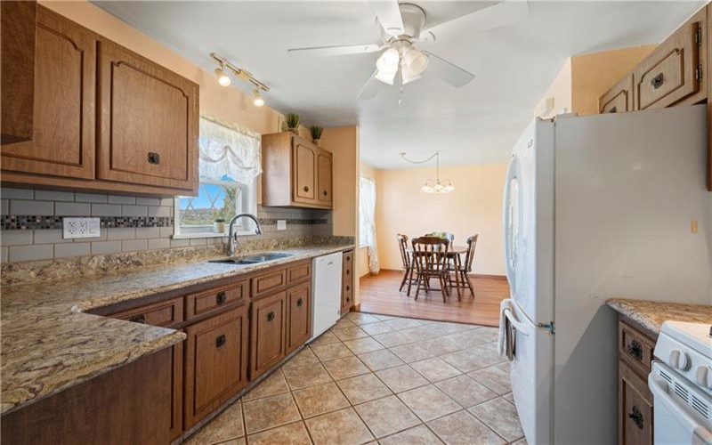 116 Schaffer Ave, Charleroi, 15022, 3 Bedrooms Bedrooms, 13 Rooms Rooms,2.1 BathroomsBathrooms,Residential,For Sale,Schaffer Ave,1768441