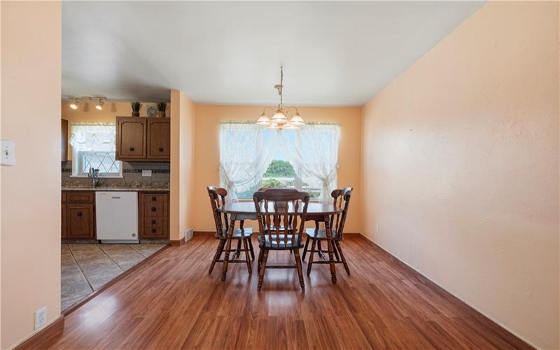 116 Schaffer Ave, Charleroi, 15022, 3 Bedrooms Bedrooms, 13 Rooms Rooms,2.1 BathroomsBathrooms,Residential,For Sale,Schaffer Ave,1768441