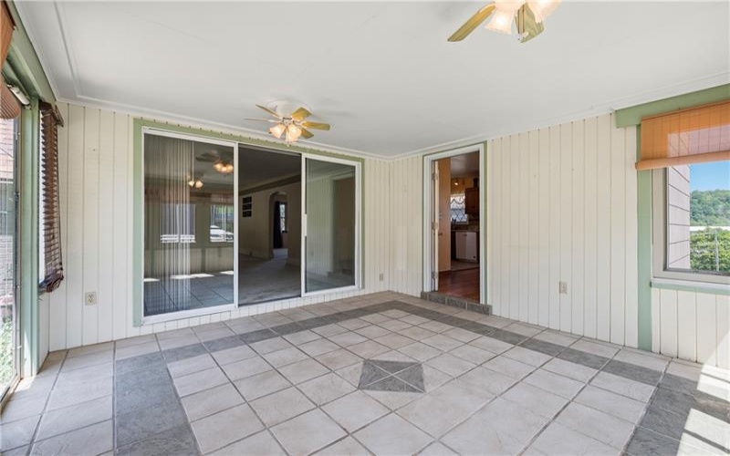 116 Schaffer Ave, Charleroi, 15022, 3 Bedrooms Bedrooms, 13 Rooms Rooms,2.1 BathroomsBathrooms,Residential,For Sale,Schaffer Ave,1768441