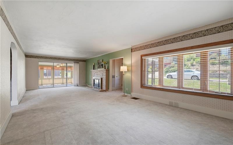 116 Schaffer Ave, Charleroi, 15022, 3 Bedrooms Bedrooms, 13 Rooms Rooms,2.1 BathroomsBathrooms,Residential,For Sale,Schaffer Ave,1768441