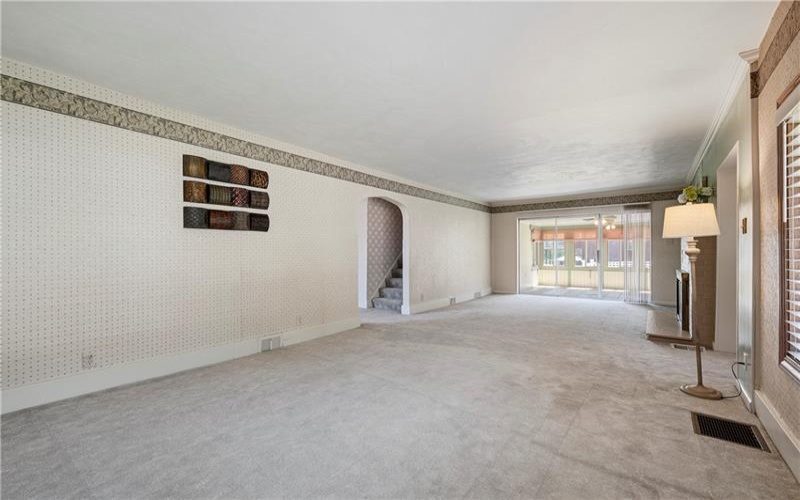 116 Schaffer Ave, Charleroi, 15022, 3 Bedrooms Bedrooms, 13 Rooms Rooms,2.1 BathroomsBathrooms,Residential,For Sale,Schaffer Ave,1768441