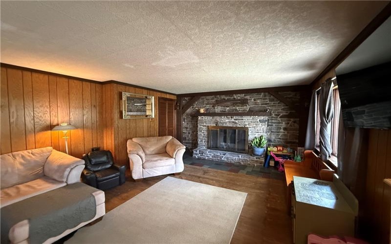 281 School Ave, Jerome, 15937, 4 Bedrooms Bedrooms, ,2 BathroomsBathrooms,Residential,For Sale,School Ave,1768738