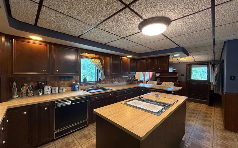 281 School Ave, Jerome, 15937, 4 Bedrooms Bedrooms, ,2 BathroomsBathrooms,Residential,For Sale,School Ave,1768738