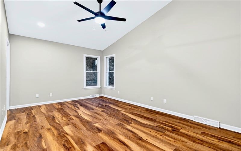 42 Norton Drive, Finleyville, 15332, 3 Bedrooms Bedrooms, 8 Rooms Rooms,2.1 BathroomsBathrooms,Residential,For Sale,Norton Drive,1753852