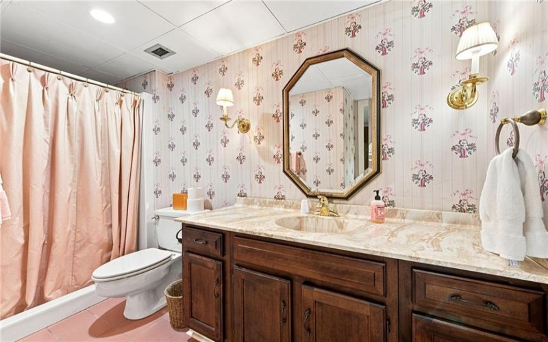 820 Beau St., Washington, 15301, 3 Bedrooms Bedrooms, 8 Rooms Rooms,3 BathroomsBathrooms,Residential,For Sale,Beau St.,1768157