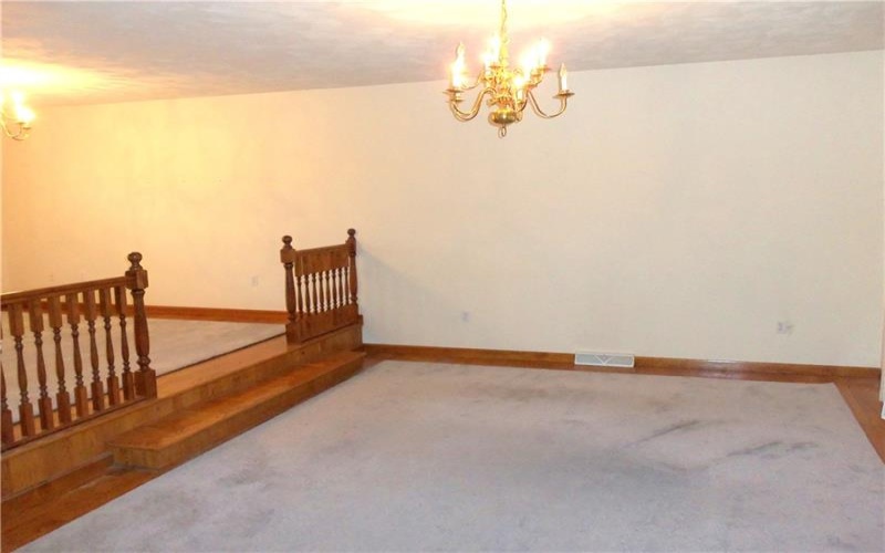 126 Surrey Drive, Canonsburg, 15317, 4 Bedrooms Bedrooms, 11 Rooms Rooms,4.1 BathroomsBathrooms,Residential,For Sale,Surrey Drive,1768429