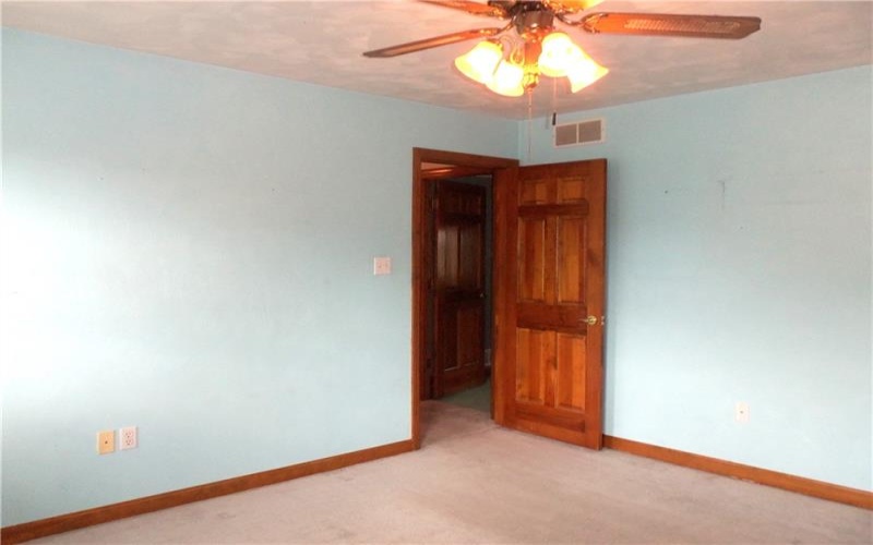 126 Surrey Drive, Canonsburg, 15317, 4 Bedrooms Bedrooms, 11 Rooms Rooms,4.1 BathroomsBathrooms,Residential,For Sale,Surrey Drive,1768429