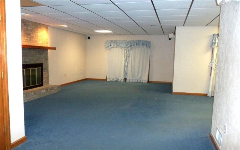 126 Surrey Drive, Canonsburg, 15317, 4 Bedrooms Bedrooms, 11 Rooms Rooms,4.1 BathroomsBathrooms,Residential,For Sale,Surrey Drive,1768429