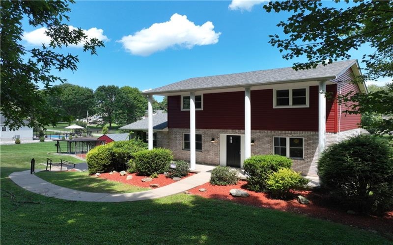 135 Willow St, Brownsville, 15417, 3 Bedrooms Bedrooms, 7 Rooms Rooms,2.1 BathroomsBathrooms,Residential,For Sale,Willow St,1768479