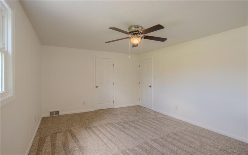 135 Willow St, Brownsville, 15417, 3 Bedrooms Bedrooms, 7 Rooms Rooms,2.1 BathroomsBathrooms,Residential,For Sale,Willow St,1768479
