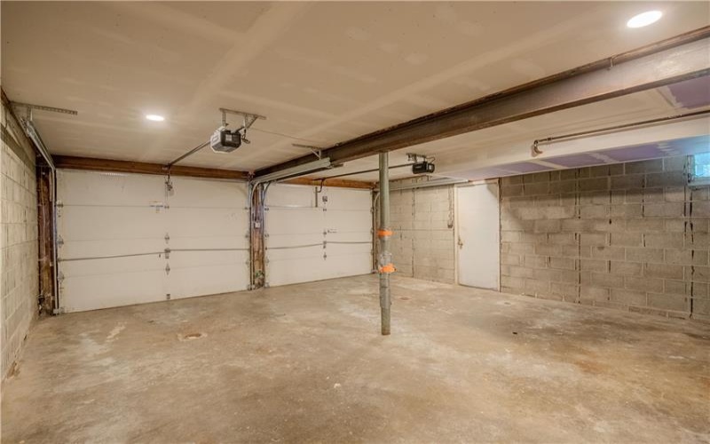 135 Willow St, Brownsville, 15417, 3 Bedrooms Bedrooms, 7 Rooms Rooms,2.1 BathroomsBathrooms,Residential,For Sale,Willow St,1768479