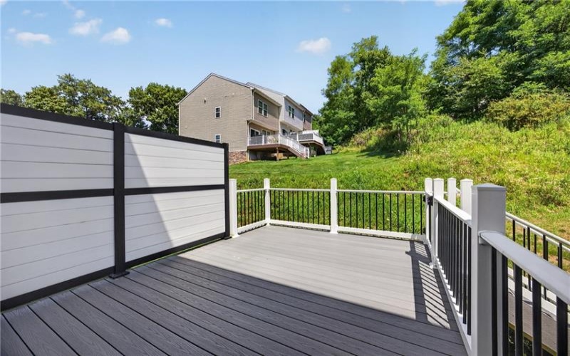 2263 Flint Dr, Washington, 15301, 3 Bedrooms Bedrooms, 8 Rooms Rooms,2.2 BathroomsBathrooms,Residential,For Sale,Flint Dr,1768619