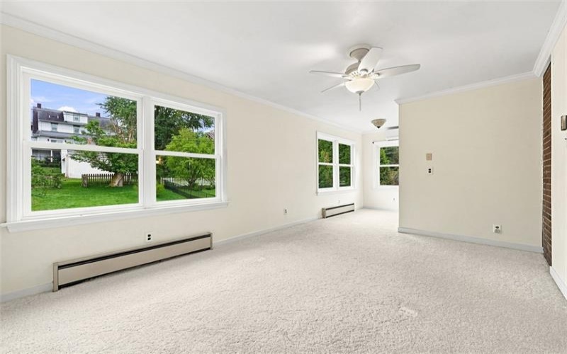 60 Fairmont Avenue, Washington, 15301, 4 Bedroom Bedrooms, 9 Room Rooms,2.2 BathroomBathrooms,Residential,For Sale,Fairmont Avenue,1768700